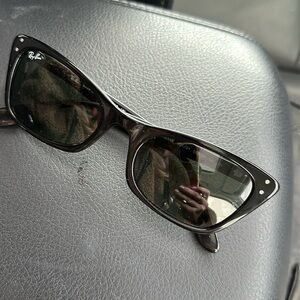Lady Burbank Ray Bans